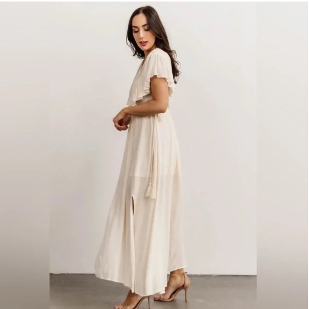 NWT Baltic Born Jennifer Deep V Neck Maxi Dress With Ruffle Sleeves Size Medium - Picture 4 of 14
